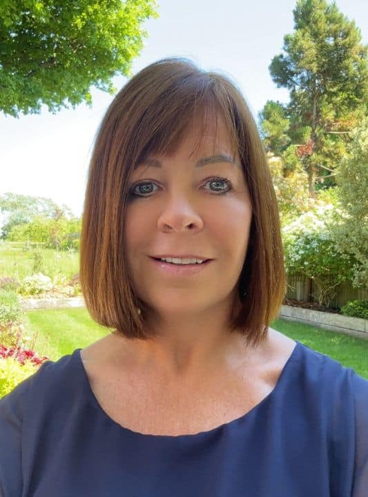 Headshot image of Alison Kelly, HR consultant for Huntingdon and St Neots