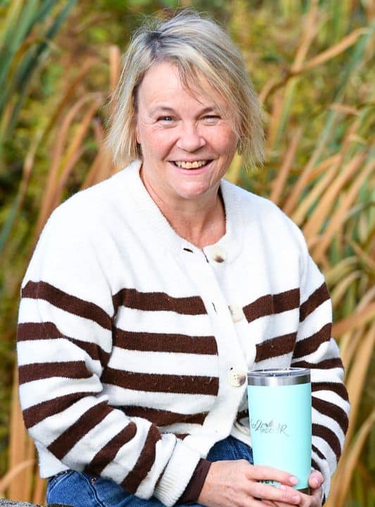Image of Sue Pardy with face2faceHR mug - hr consultant milton keynes